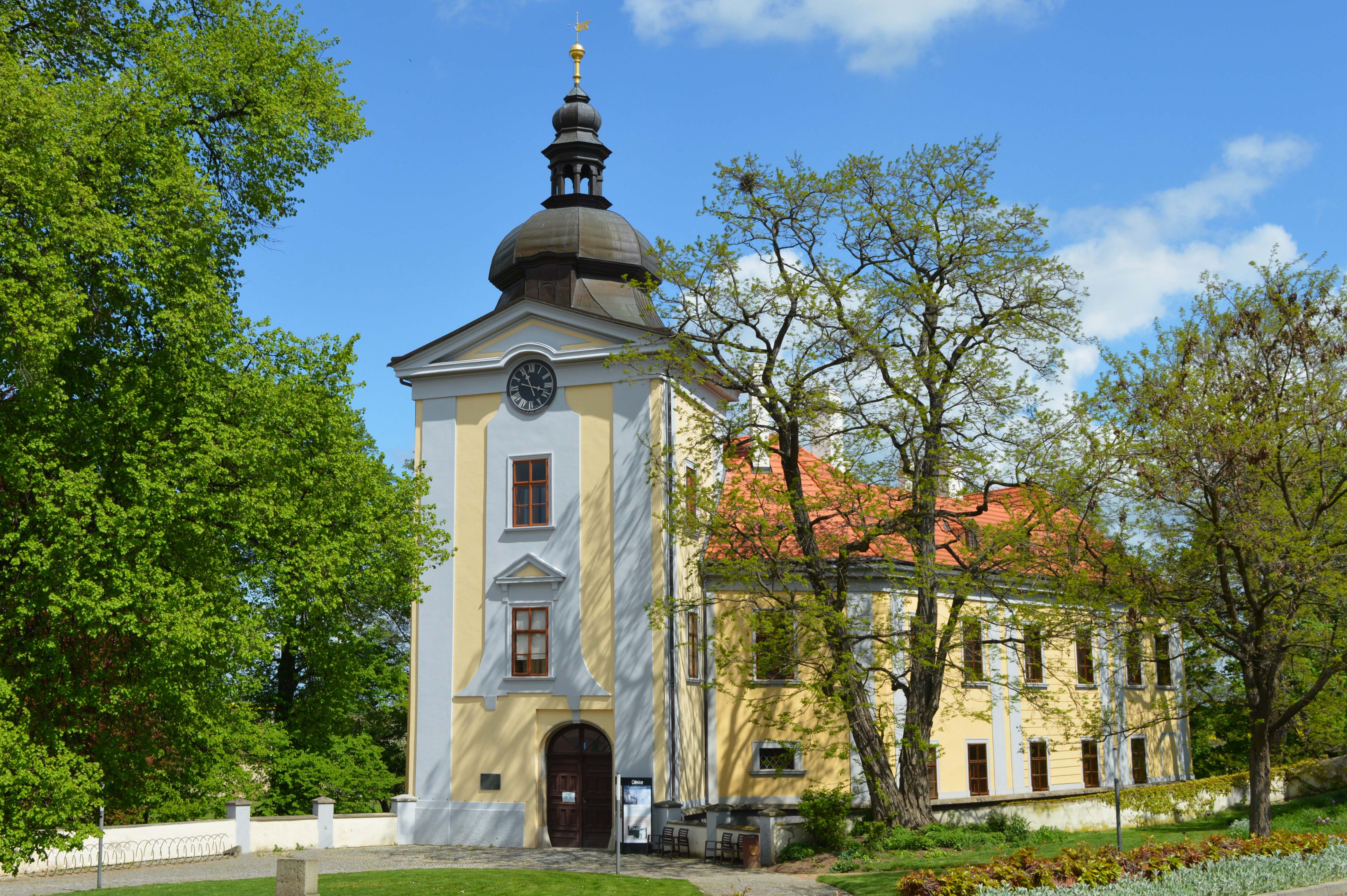 Kleinseitner Brückenturm