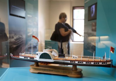 Zaniklé Podskalí a život na Vltavě