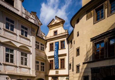 Domovní znamení, znaky a symboly kolem nás