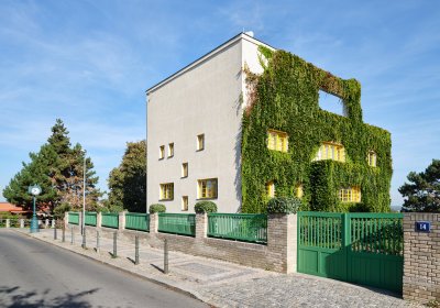 Vítejte u Müllerových! Vila se po rekonstrukci otevírá ve své původní kráse.